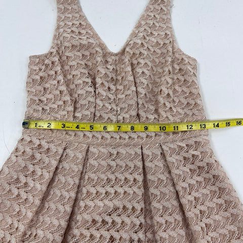 BCBGeneration Women's Nude Blush Lace Pleated Fit Flare V-Neck Dress Sz 4 NWT