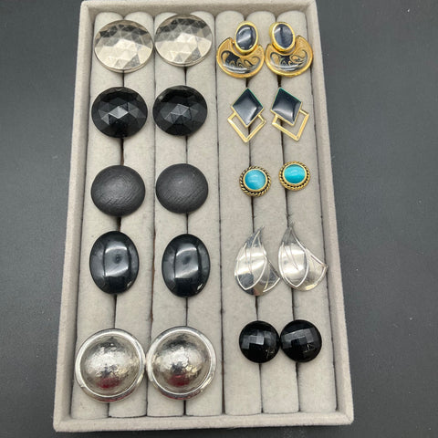 Vintage 80s 90s Costume Jewelry Lot 22 Pairs Earrings Gold Silver Tone Geometric