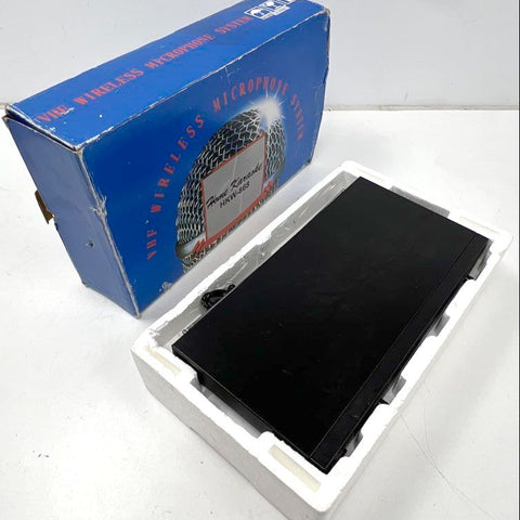 Home Karaoke HKW-868 Vintage VHF Wireless Microphone System Dual Channel Boxed