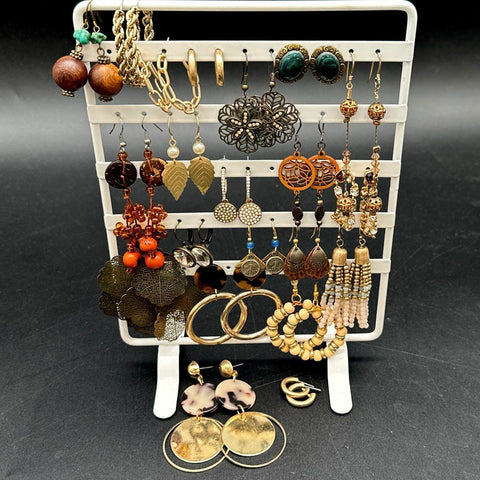 Boho Eclectic Costume Jewelry Lot 20+ Pairs Earrings Gold Tone Beaded Hoop Drop