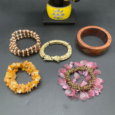 Eclectic Fashion Jewelry Lot 13 Bracelets Giraffe Print Wood Enamel Statement