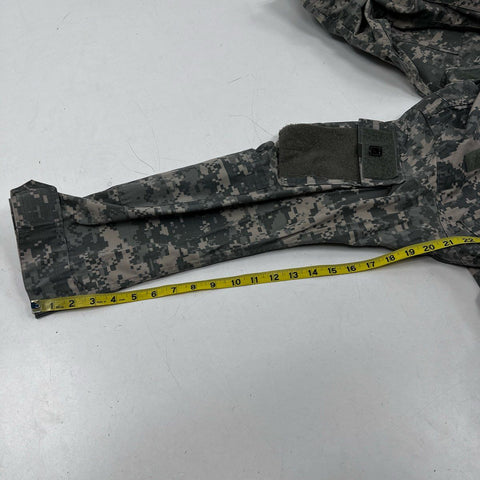 US Army ACU Digital Camo UCP Combat Uniform Coat Jacket Lot of 2 Sz S & M