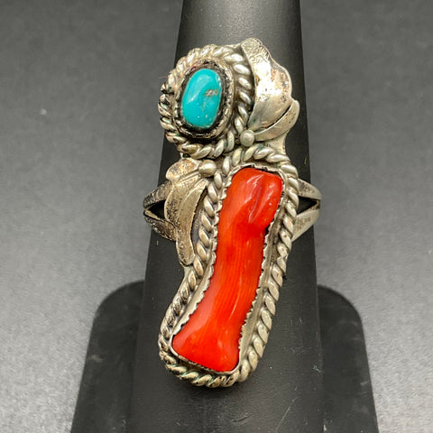 Vintage Southwestern Style Faux Turquoise Coral Silver Tone Ring Size 6.5