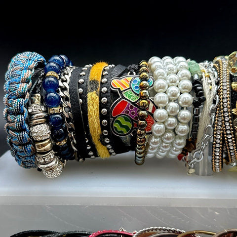 Mixed Fashion Costume Jewelry Bracelet Lot 40+ Styles Beaded Bangle Cuff Leather