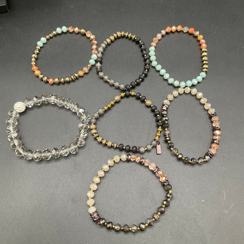 Rustic Cuff & Mixed Fashion Costume Jewelry Lot of 19 Beaded Stretch Bracelets