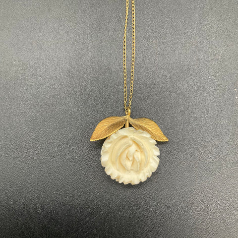 Vintage WRE 12K Gold Filled Carved Rose Flower Necklace & Brooch Jewelry Set