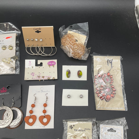 Paparazzi Carole Amanda Blu Jewelry Lot of 30 Pairs Earrings Studs Hoops Tassels