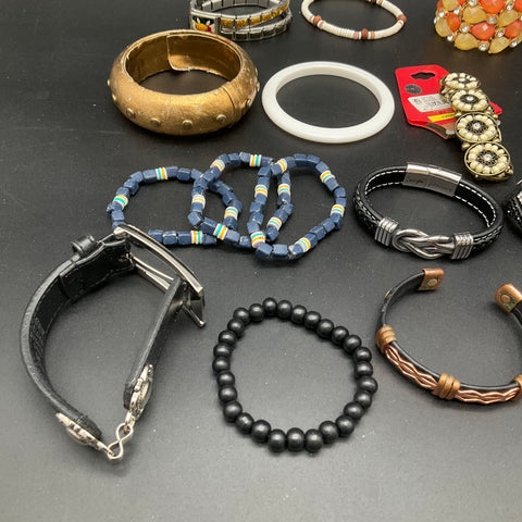 Mixed Fashion Jewelry Lot of 19 Bracelets Bangles Cuffs Beaded Leather Style