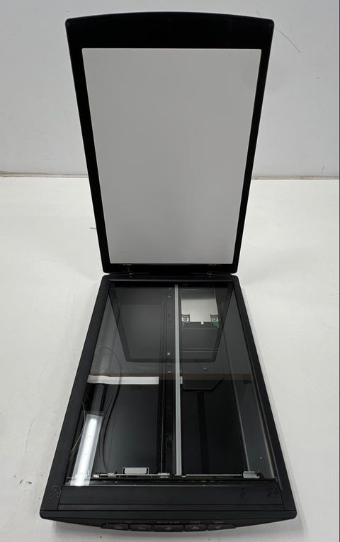 Canon CanoScan LiDE 220 & LiDE 90 Color Flatbed Photo Scanner Lot - 2 Pieces