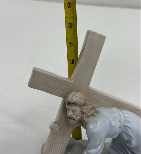 Valencia Collection Jesus Carrying The Cross Porcelain Figurine Religious Statue