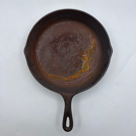 Vintage Lodge No 8 Cast Iron Skillet 3-Notch Heat Ring Made in USA