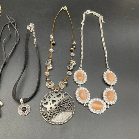 Fashion Jewelry Lot 10 Necklaces Pendants Gold & Silver Tone Bohemian Assortment