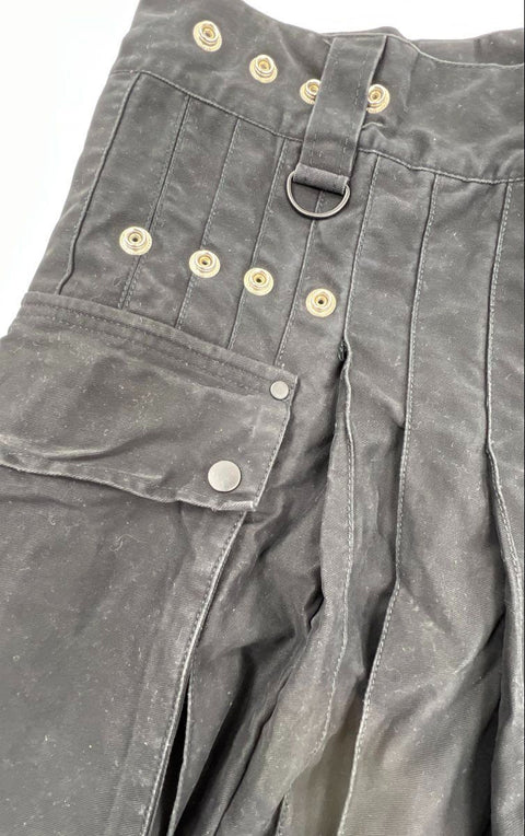 The Kilted Nation Men's Black Utility Cargo Kilt D-Rings Pleated Sz 40