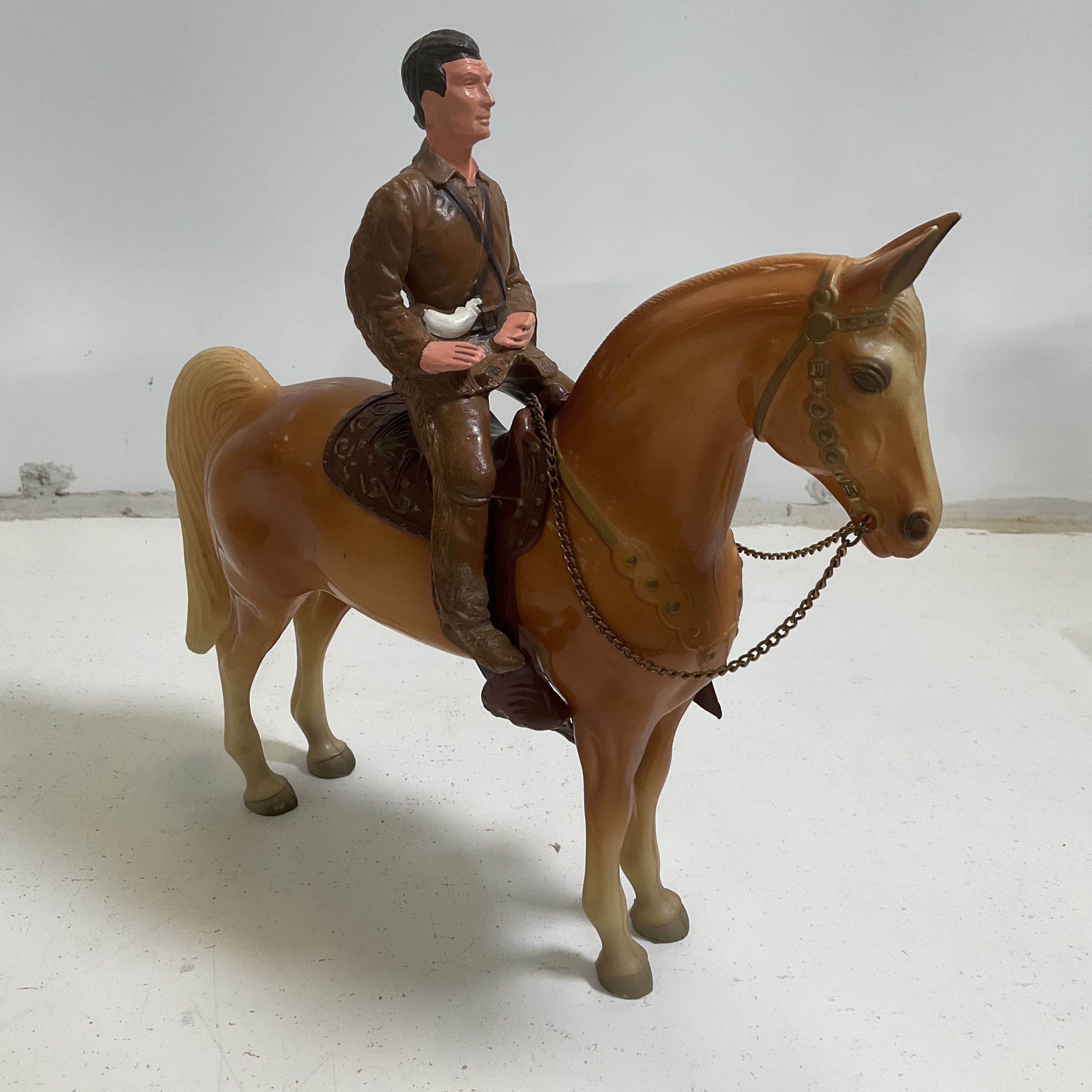 Vintage Breyer Davy Crockett Palomino Glossy Horse Model Figure Set