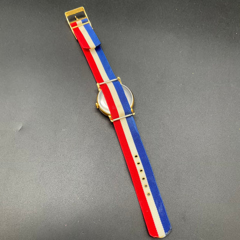 Vintage Uncle Sam Vote Manual Wind Watch Gold Tone Case Patriotic NATO Strap