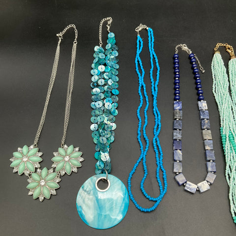 Mixed Fashion Costume Jewelry Lot 8 Necklaces Beaded Shell Floral Silver Tone