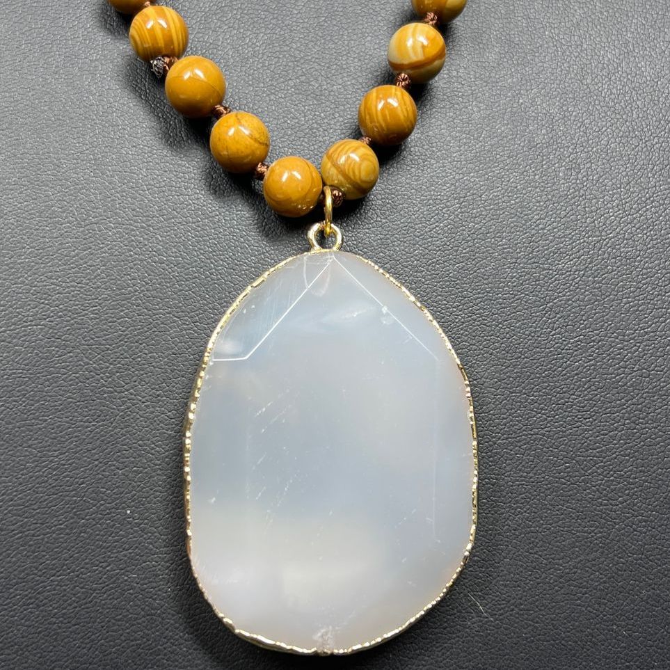 Brown Stone Bead Quartz Crystal Pendant Necklace