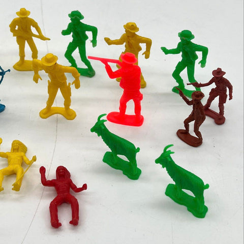 Vintage Western Action Figure Lot Cowboys Indians Animals 25 Pieces Loose