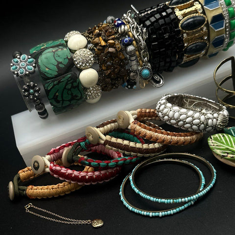 Mixed Costume Jewelry Lot 22 Pcs Vintage to Modern Cuffs Bangles Woven Beaded