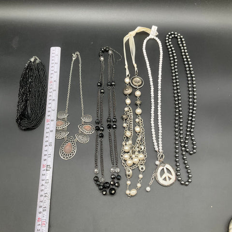 Mixed Costume Jewelry Lot 6 Necklaces Beaded Statement Boho Silver Tone Black