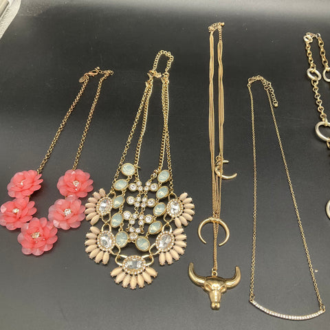 Statement Boho Minimalist Fashion Jewelry Lot of 10 Gold & Silver Tone Necklaces