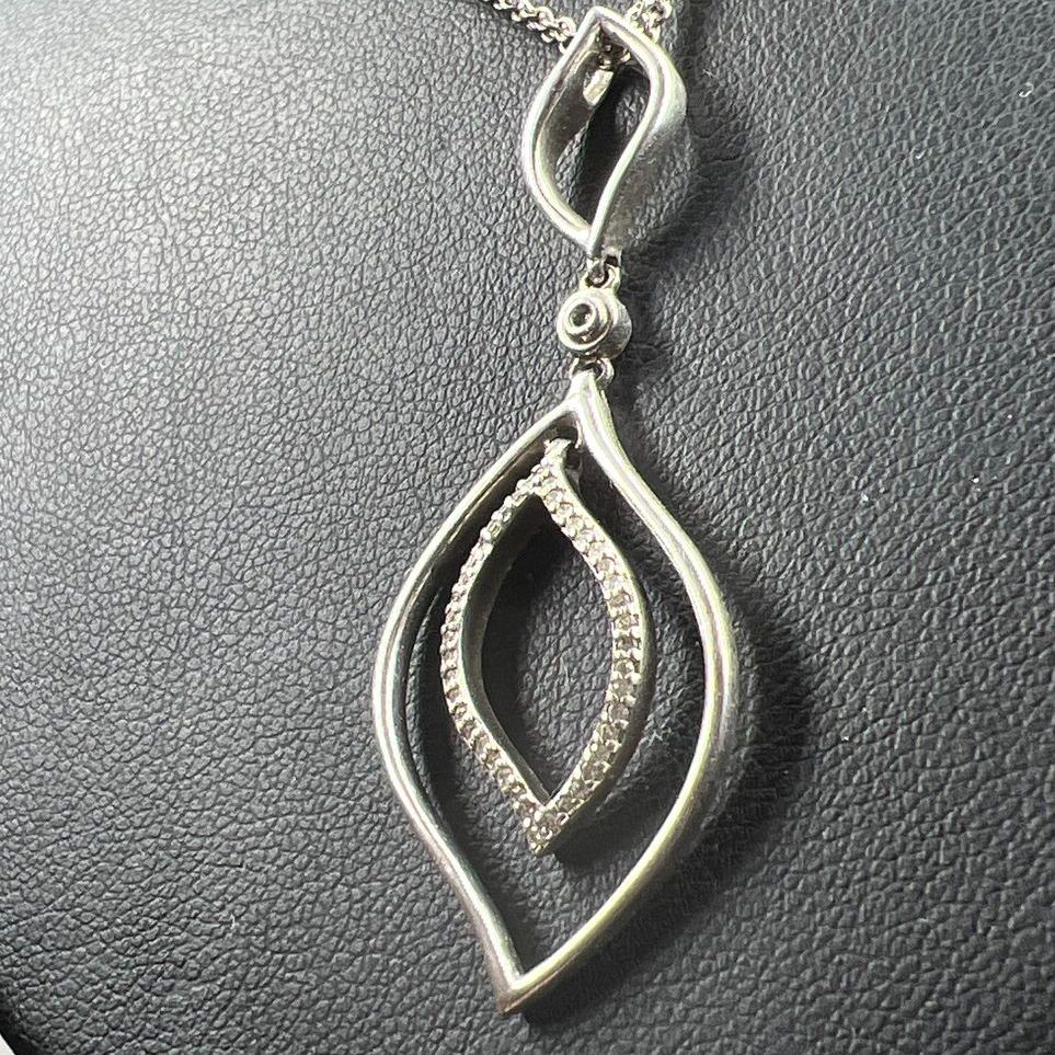 M 925 Sterling Silver Leaf Gemstone Pendant Necklace 6.06g