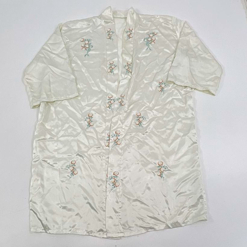 Vintage 60s 70s Embroidered Satin Lingerie Short Robe Bed Jacket Sz L