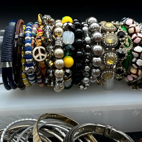 Mixed Costume Jewelry Bracelet Lot Beaded Bangles Leather Woven Cuffs 45pc