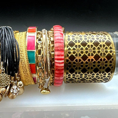 Mixed Gold Tone Costume Jewelry Lot Bangles Cuffs Charm Bracelets 20 Pieces