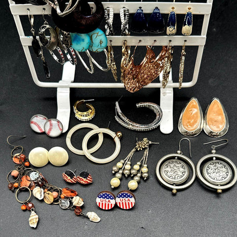 Mixed Fashion Costume Earrings Lot 35+ Pairs Hoop Dangle Stud Patriotic Boho