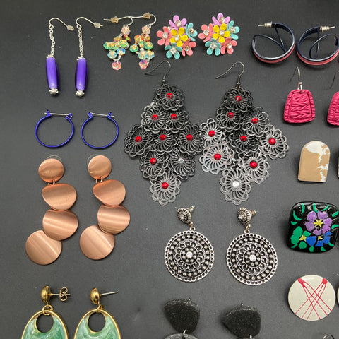 Mixed Costume Jewelry Lot 34 Pairs Earrings Vintage to Modern Includes 925