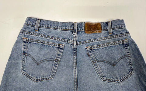 Vintage 90s Levi's 545 Loose Fit Light Wash Jeans Distressed Thrashed Sz 36x34