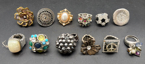 Mixed Fashion Costume Jewelry Lot 23 Rings Statement Stretch Bands Rhinestone