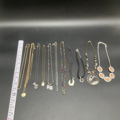 Fashion Jewelry Lot 10 Necklaces Pendants Gold & Silver Tone Bohemian Assortment
