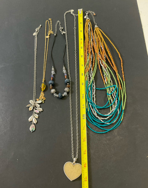 Lia Sophia Fashion Jewelry Beaded Necklaces Bracelet Lot of 9 Pieces
