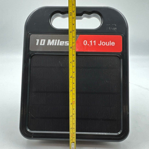 10 Miles 0.11 Joule Solar Powered Electric Fence Charger Energizer As-Is