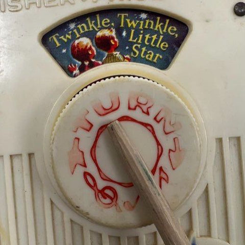 Vintage Fisher-Price Pocket Radio Wind-Up Music Box Twinkle Little Star Toy