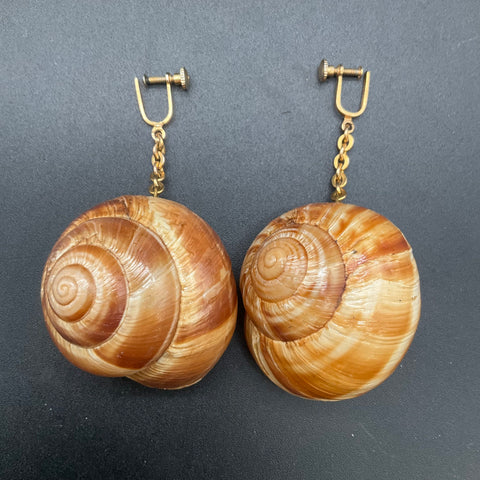 Vintage Nautical Natural Sea Shell Rope Necklace & Screw Back Earrings Set