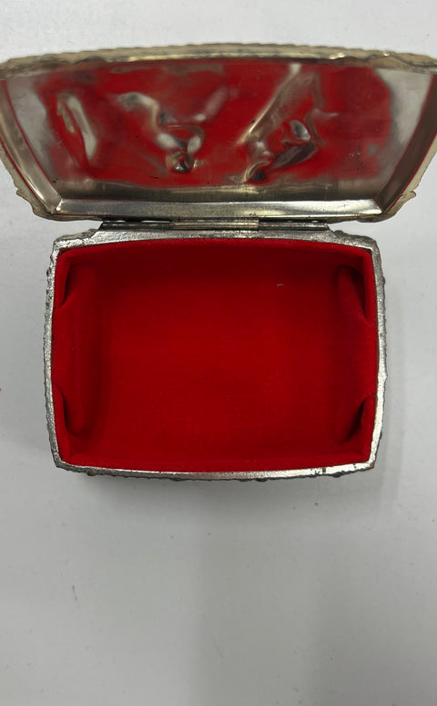 Vintage Silver Tone Courting Couple Repousse Jewelry Box Casket Red Velvet Japan
