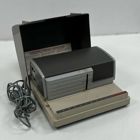 Vintage Honeywell 652 Auto/Sharp Magnetic Slide Projector UNTESTED
