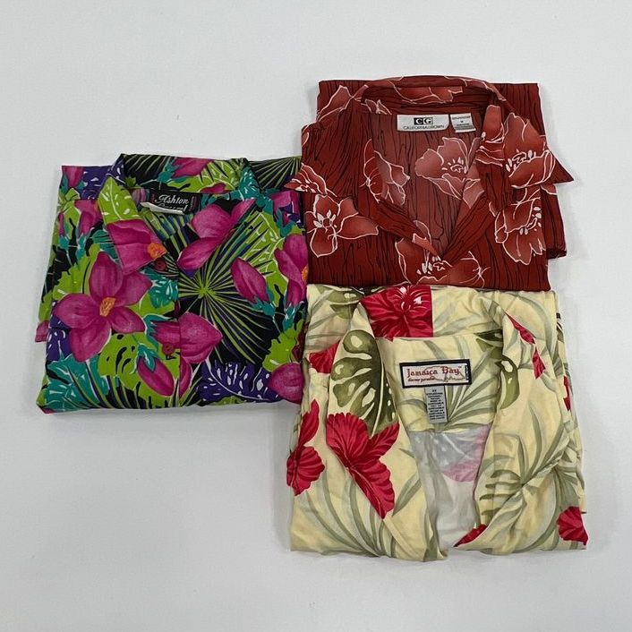 Women's Mixed Brands & Sizes Tropical Print Shirts Lot of 3