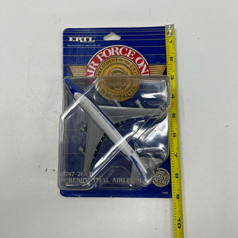 1989 ERTL Air Force One 747-200B Presidential Airliner Die-Cast #1499 New