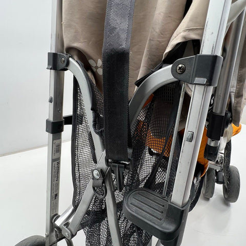 Uppababy G-Luxe 0180 Lightweight Umbrella Stroller with Travel Bag & Cup Holder