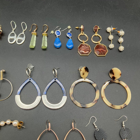 Fashion Costume Jewelry Lot 25 Pairs Earrings Boho Rattan Cork Pearl Statement