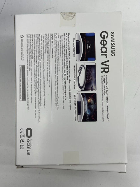 Samsung Gear VR SM-R323 Virtual Reality Headset Oculus New Open Box