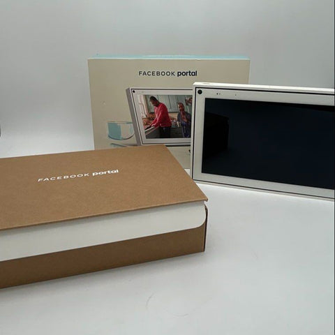 Facebook Portal 10" Smart Video Calling Display White With Box Power Adapter