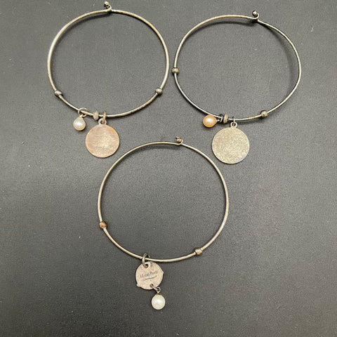 Vantel Pearls Fashion Jewelry Lot 8pc Necklace Bangles Charms Pearl Accents