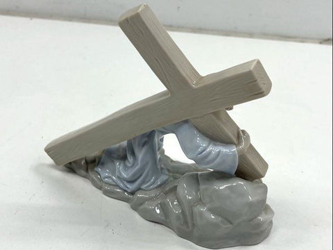 Valencia Collection Jesus Carrying The Cross Porcelain Figurine Religious Statue