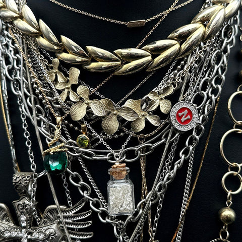 Vintage to Modern Costume Fashion Jewelry Lot Gold Silver Tone Mixed Necklaces