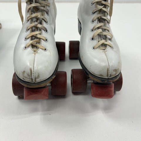 Vintage 70s White High Top Quad Roller Skates w/ Retro Blue Travel Case